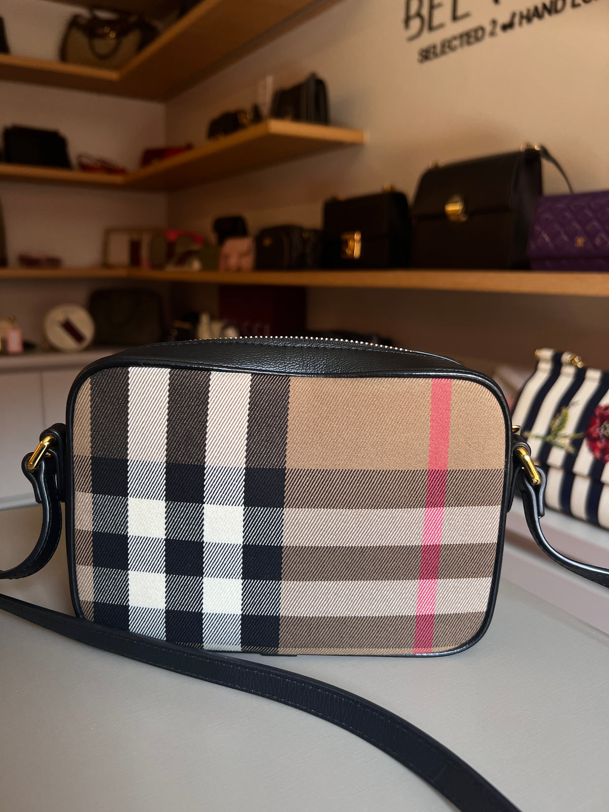 Burberry Heymarket Câmera Bag Mini Preta