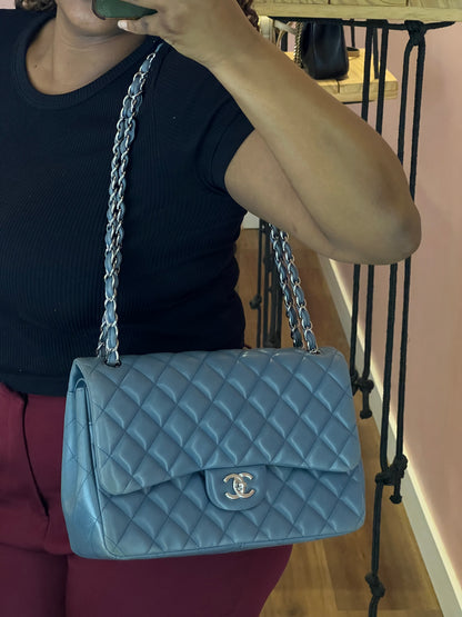 Chanel Double Flap Jumbo Azul