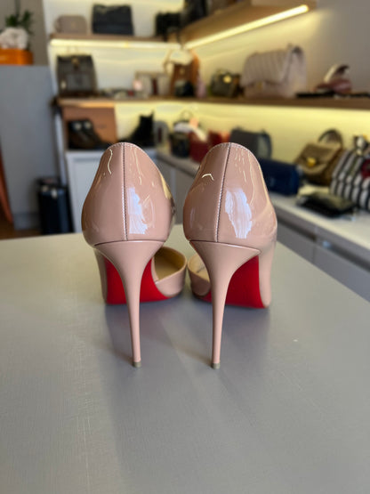 Scarpin Louboutin Nude Verniz