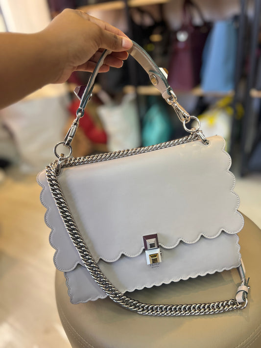 Fendi Kan I Cinza