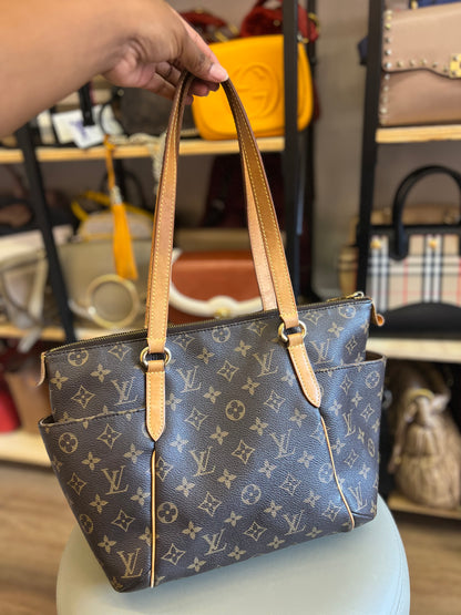 Louis Vuitton Totally Monograma