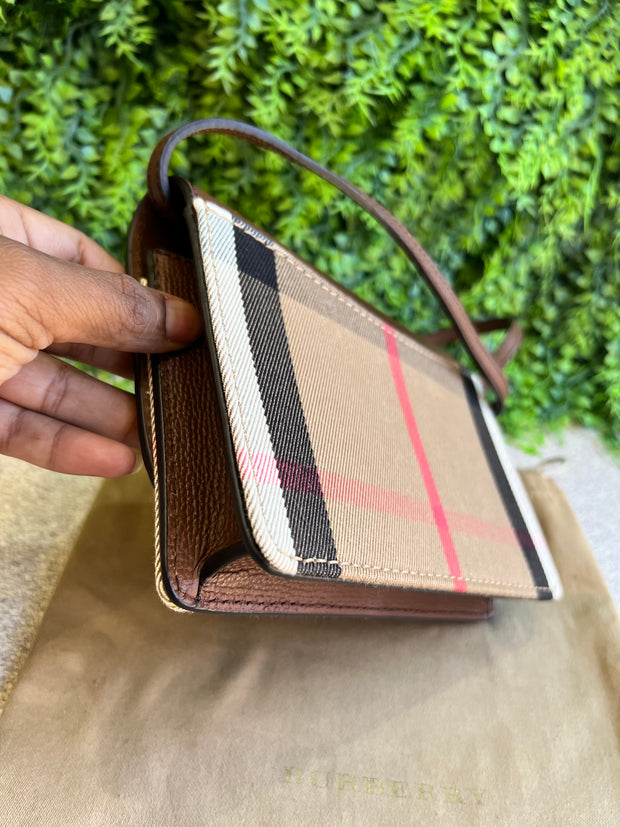 Burberry Check Crossbody Marrom