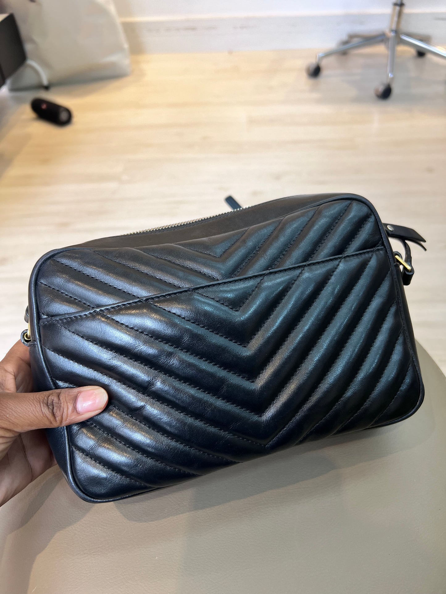 Saint Laurent Lou Lou Câmera Bag