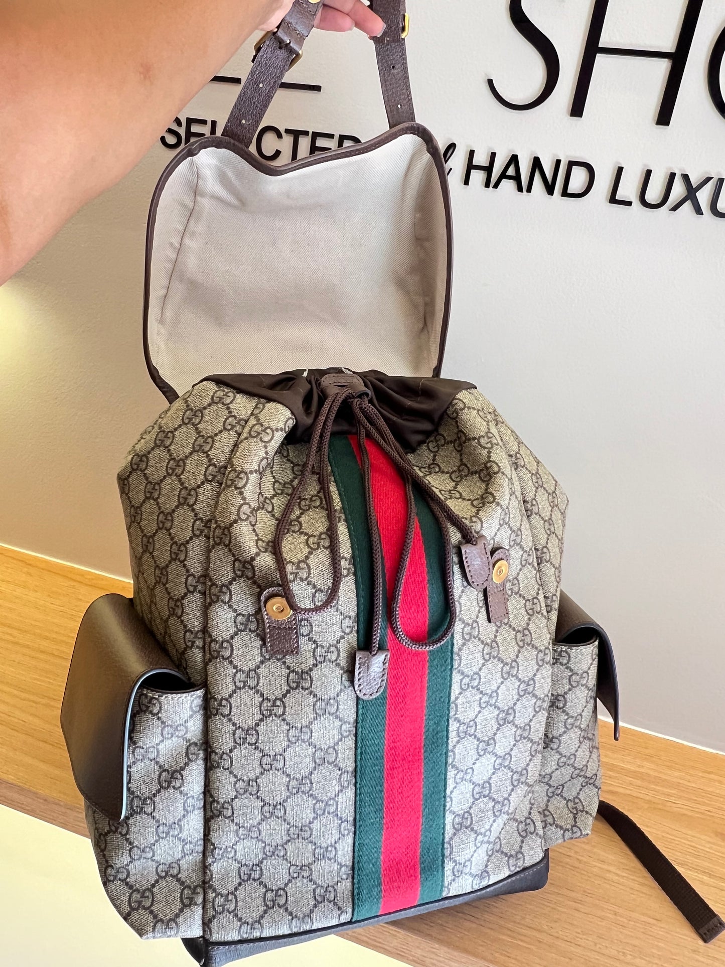 Mochila Gucci Ophidia GG Monograma