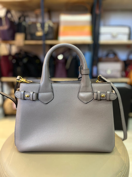 Burberry Banner Small Cinza