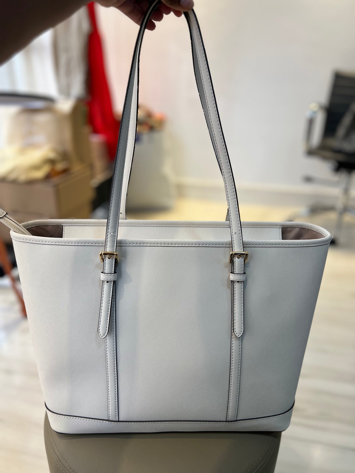 Michael Kors Shopping Off White