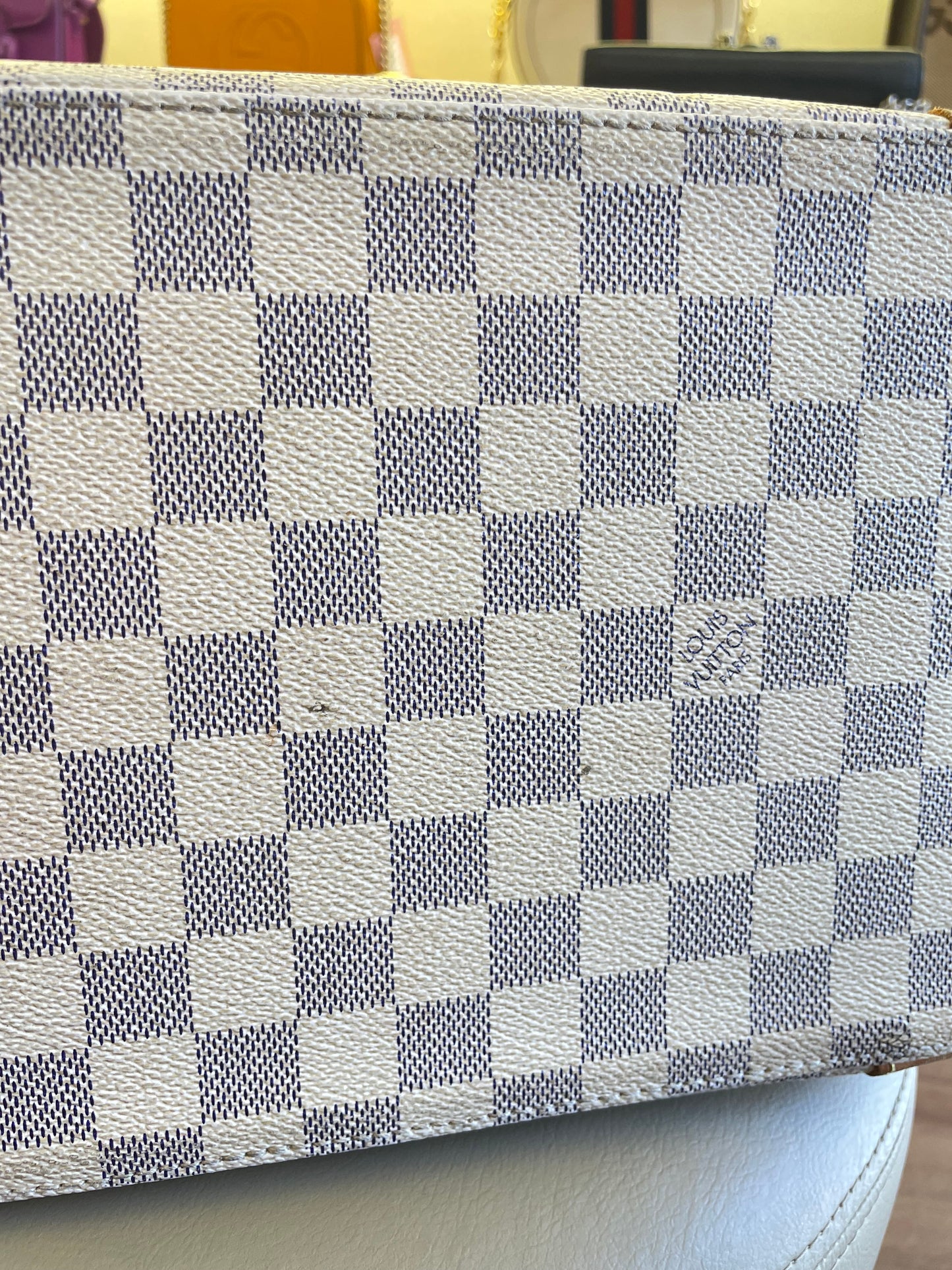 Louis Vuitton Hampstead Damier Azur MM