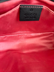 Gucci Marmont Veludo Preta