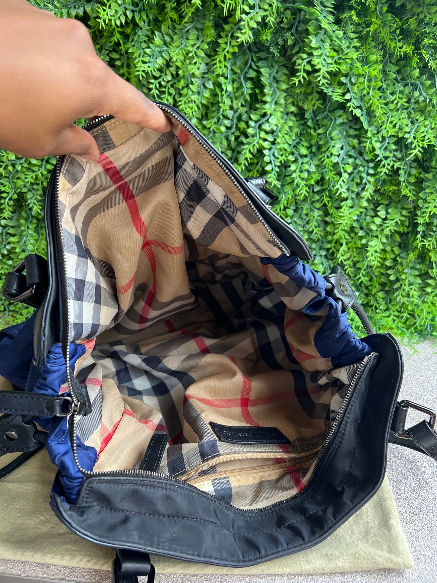 Burberry Buckleigh de Nylon Azul Marinho