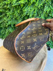 Louis Vuitton Elipse Monograma