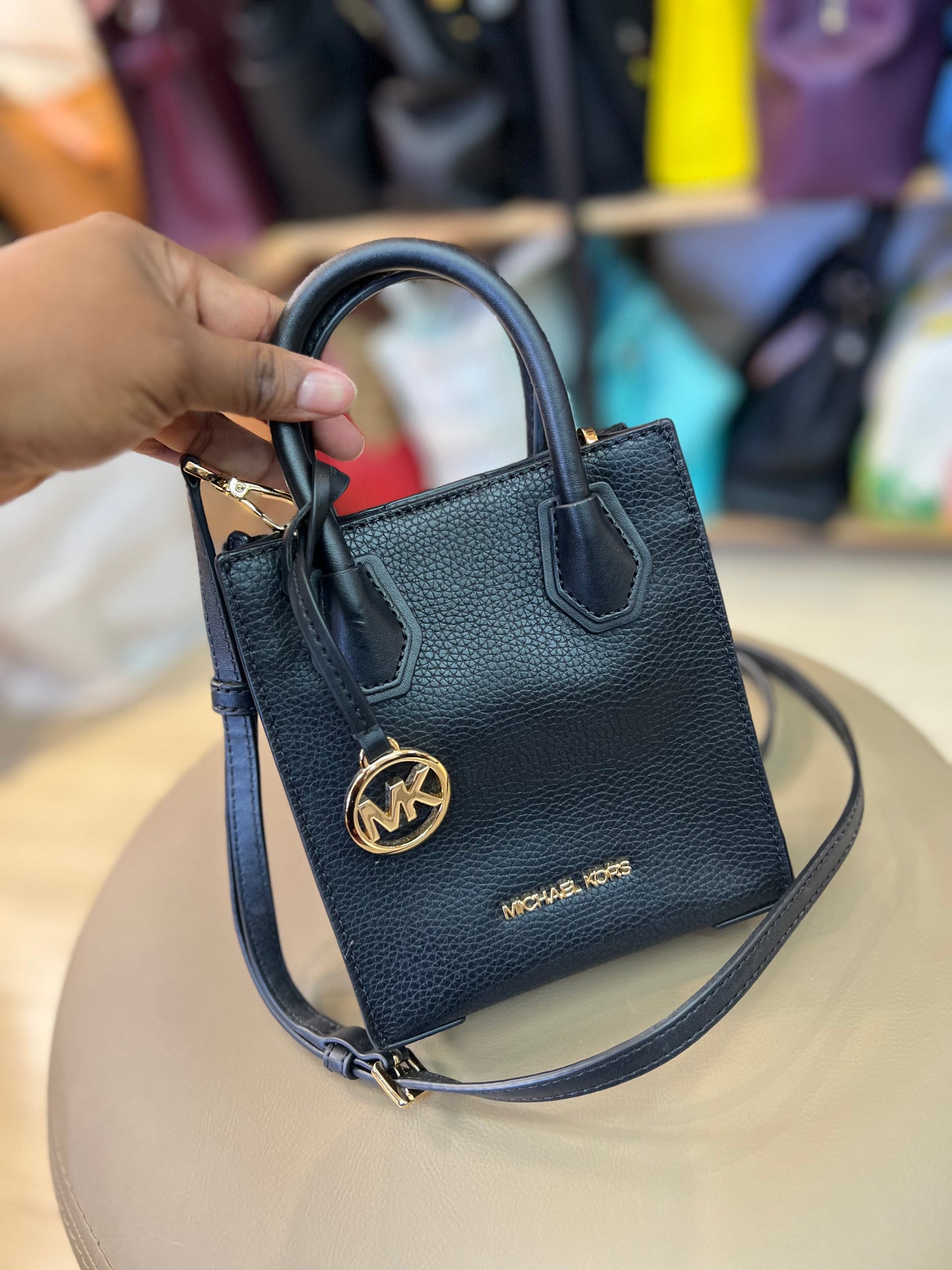Michael Kors Mercer em Couro Preto