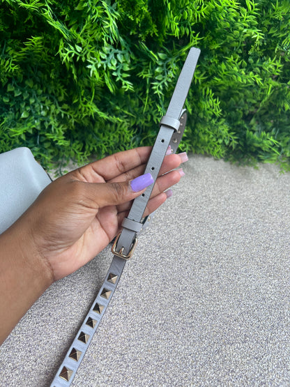 Valentino Garavani Rockstud Cinza