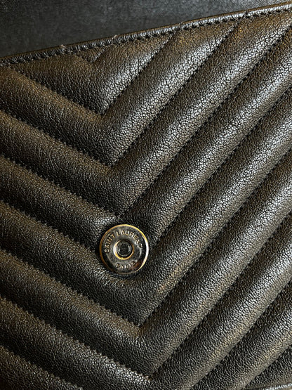 Saint Laurent College Média Preta
