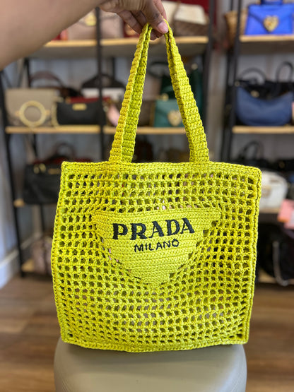 Prada Raffia Tote bag Verde