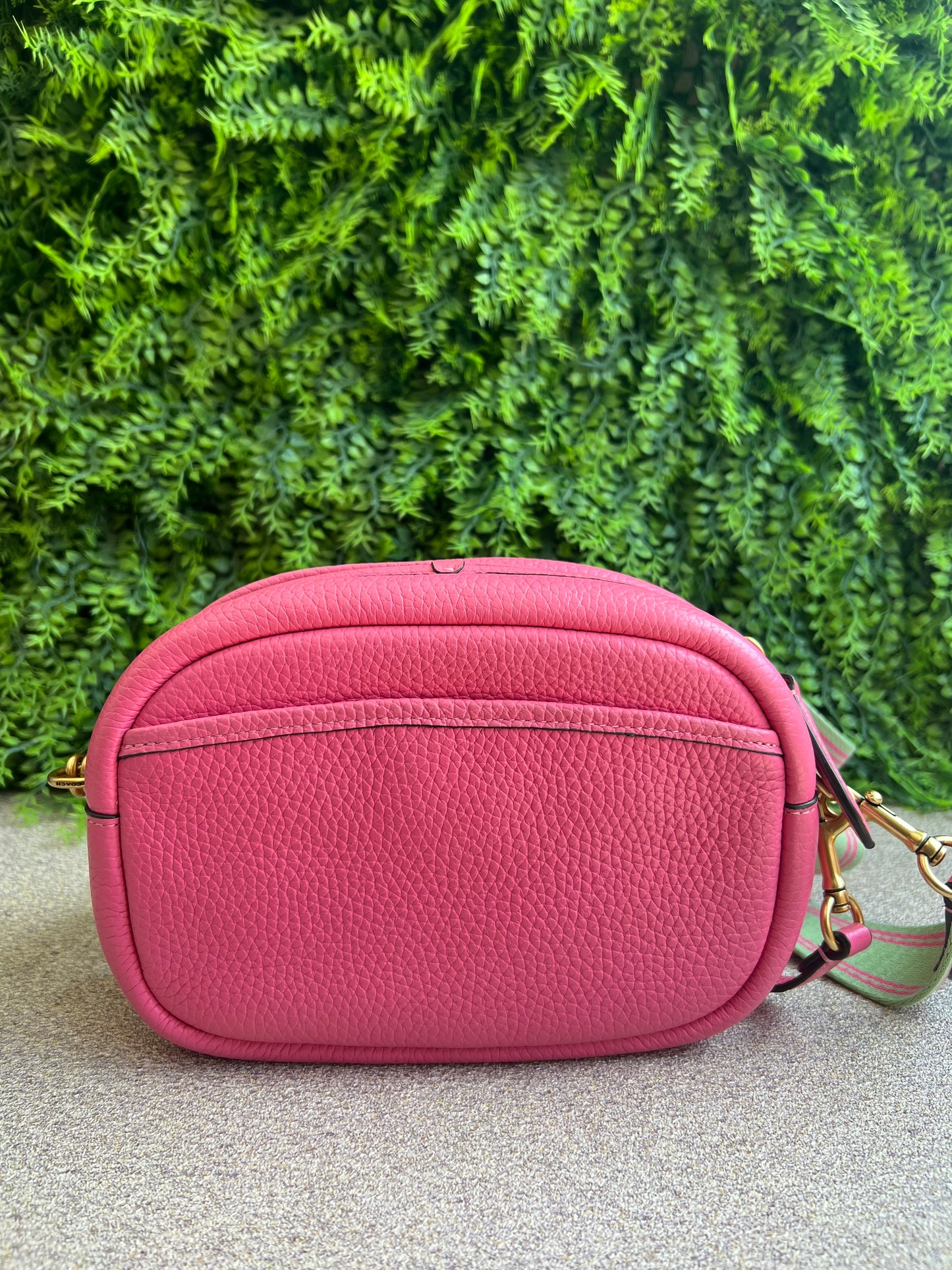 Coach Camera Bag Rosa