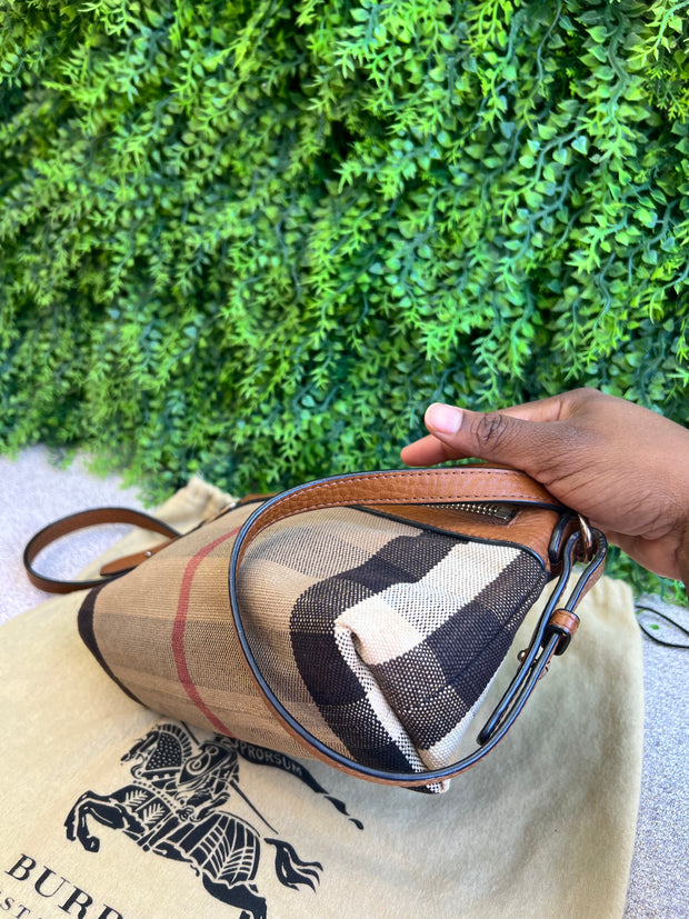 Burberry Crossbody Cheeck