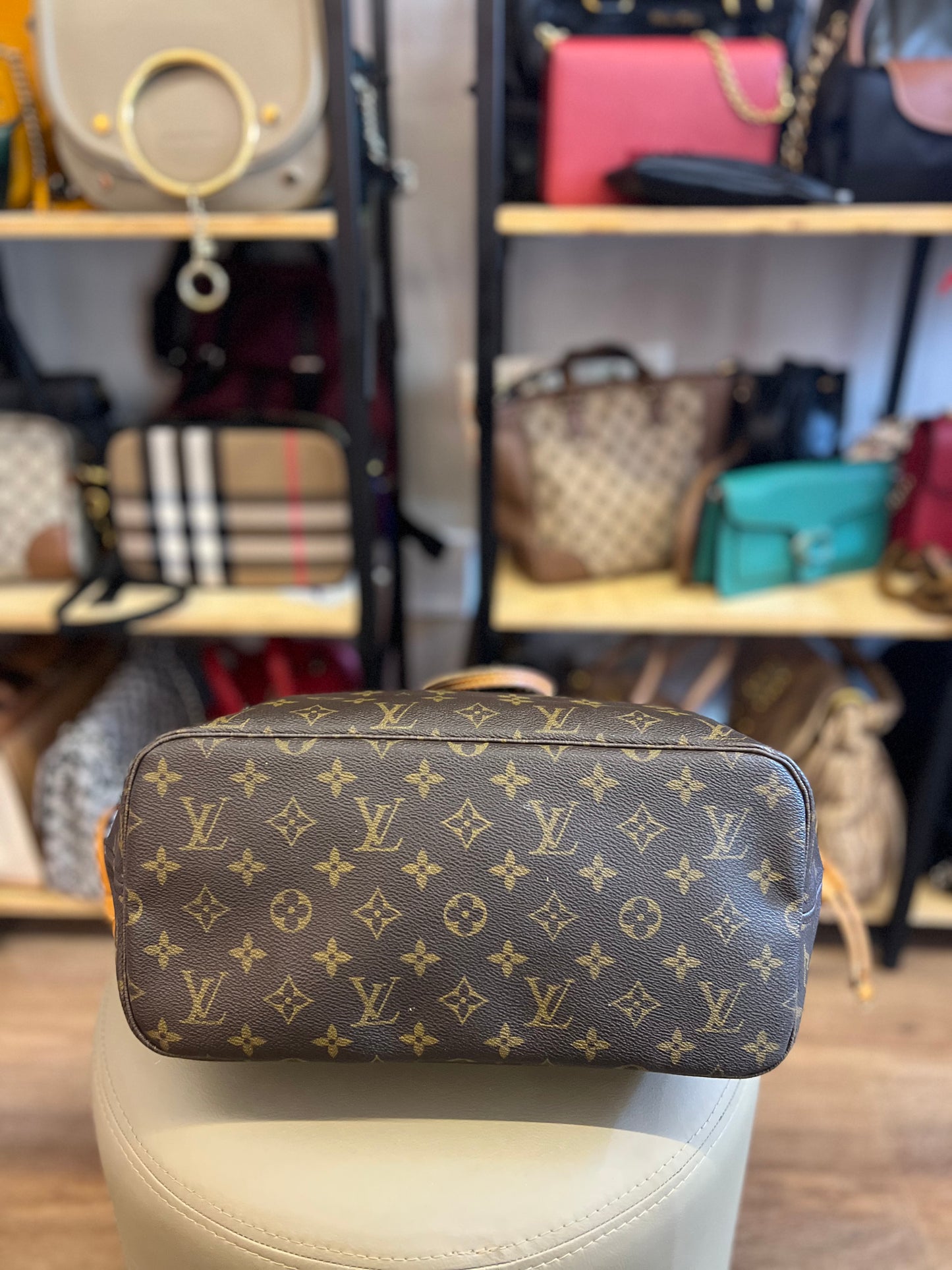 Louis Vuitton Neverfull Monograma MM