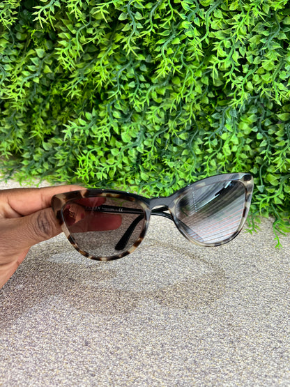 Óculos de Sol Prada Tortoise