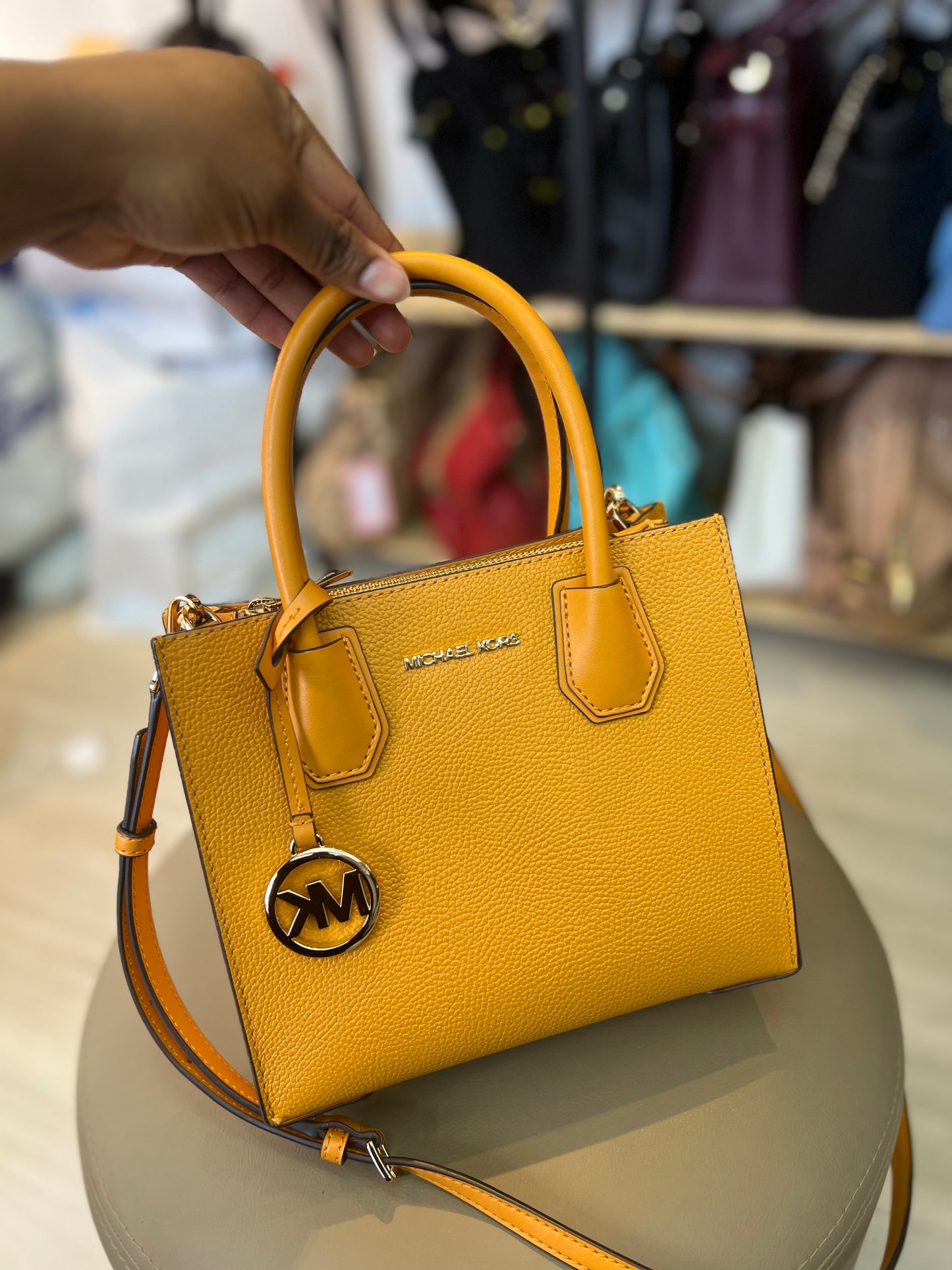 Michael Kors Mercer Amarela