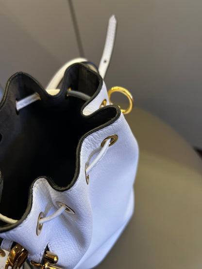 Fendi Mon Tresor Bucket Branca