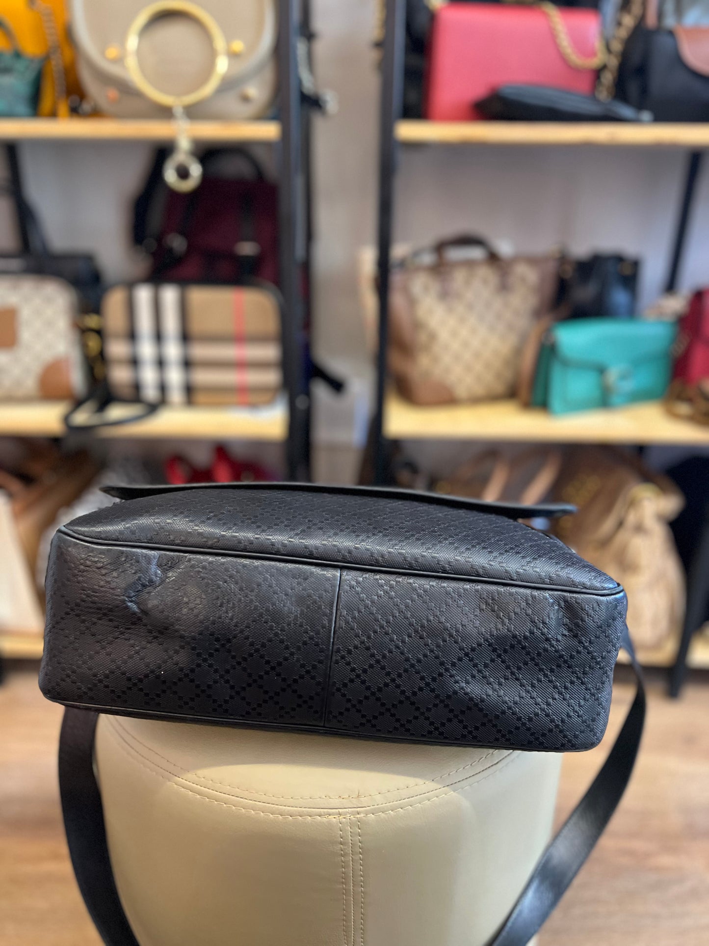 Gucci Messenger Couro Preta