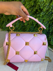 Valentino Garavani Roman Stud Rosa