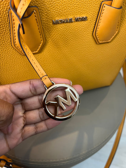 Michael Kors Mercer Amarela