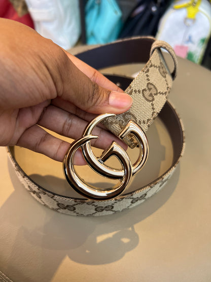 Cinto Gucci Monograma