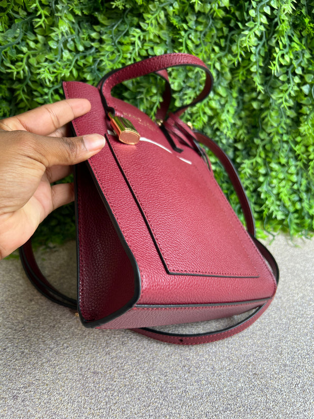 Marc Jacobs Grind Romã Vinho