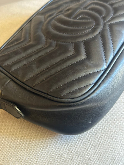 Gucci Marmont Camera bag Preta