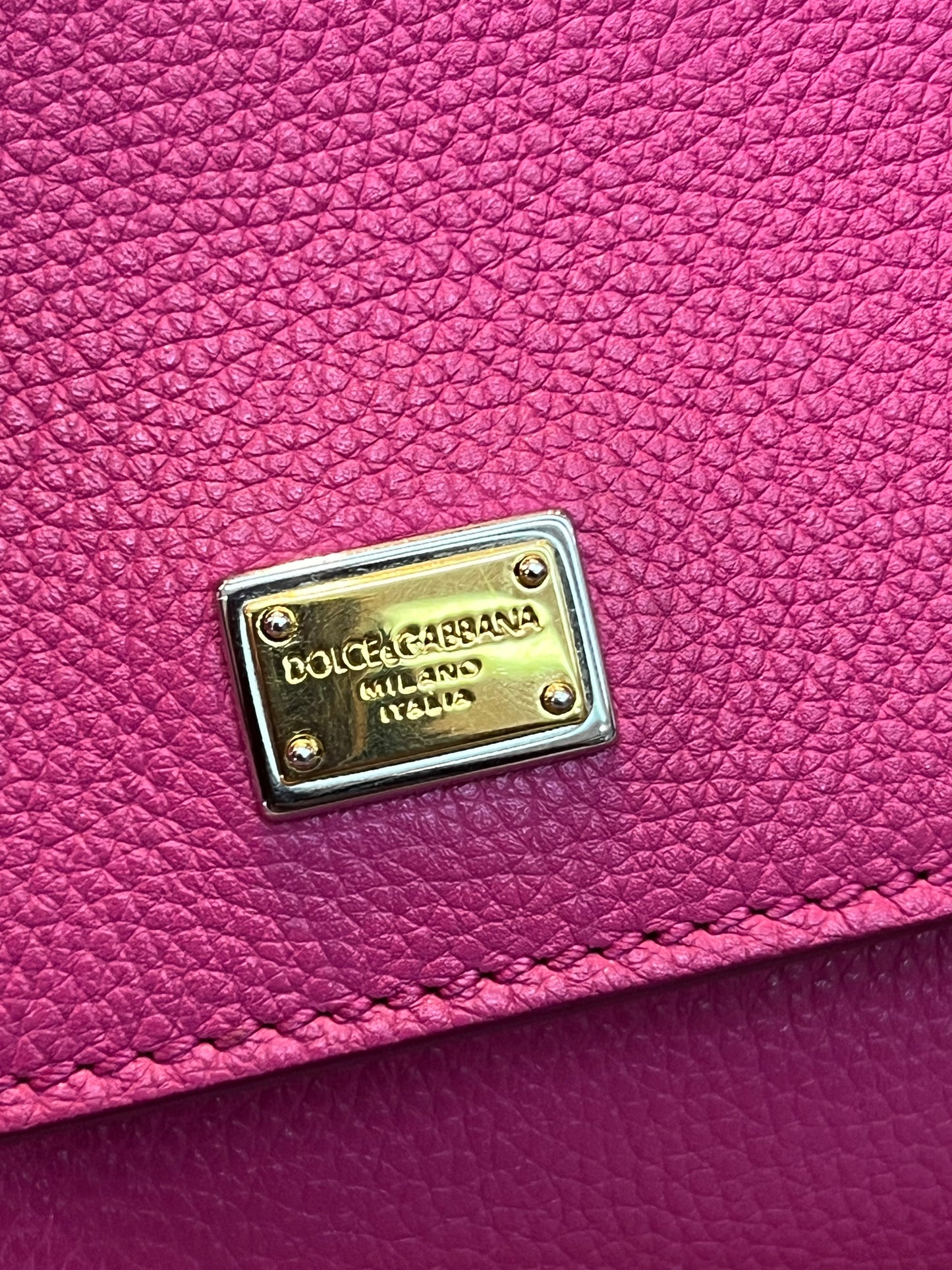 Dolce & Gabbana Sicily Pink Média