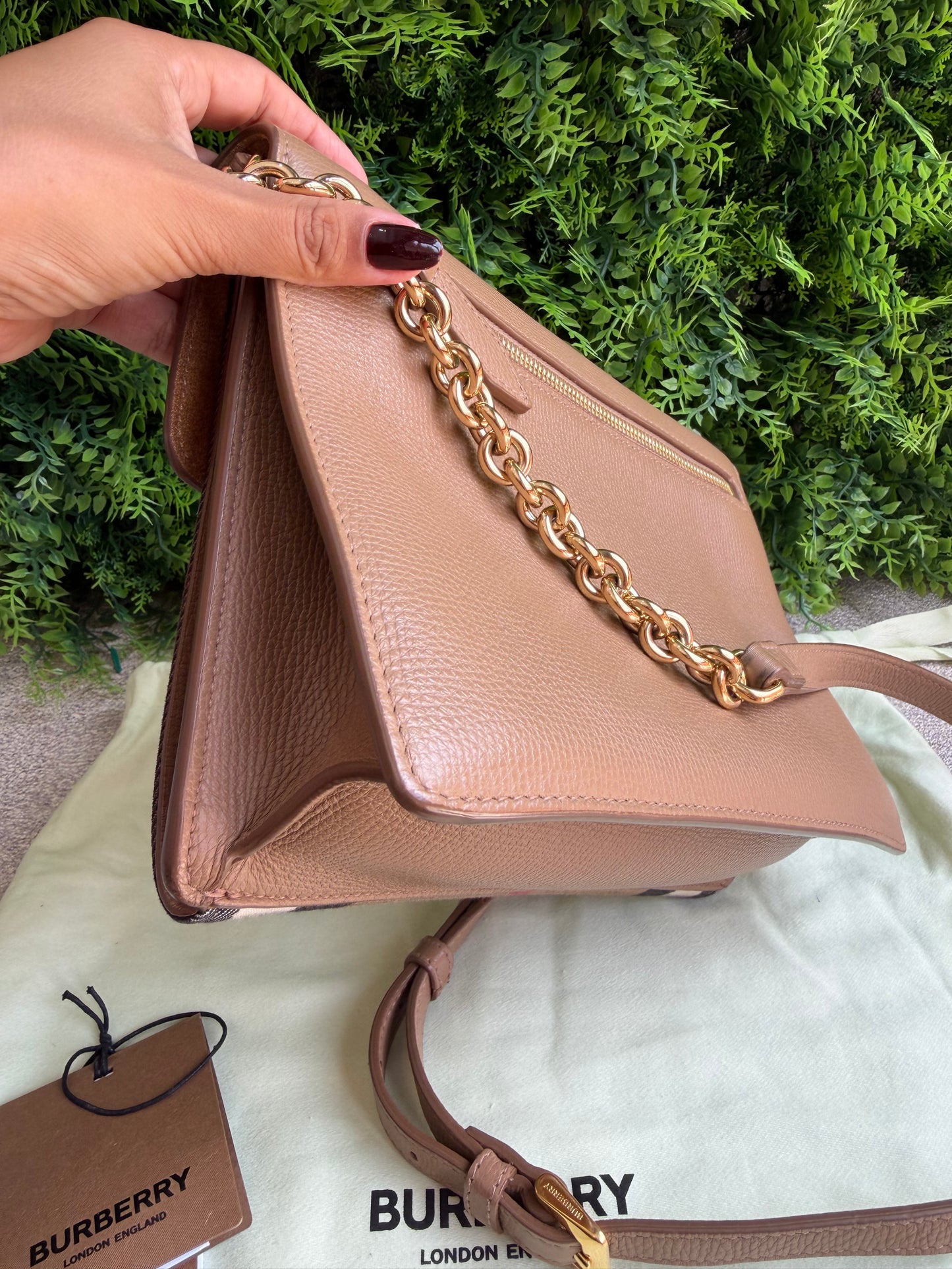 Burberry Macken Check Nude