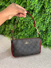 Coach Pochette Monograma com Vermelho