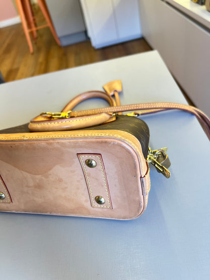 Louis Vuitton Alma BB Monograma