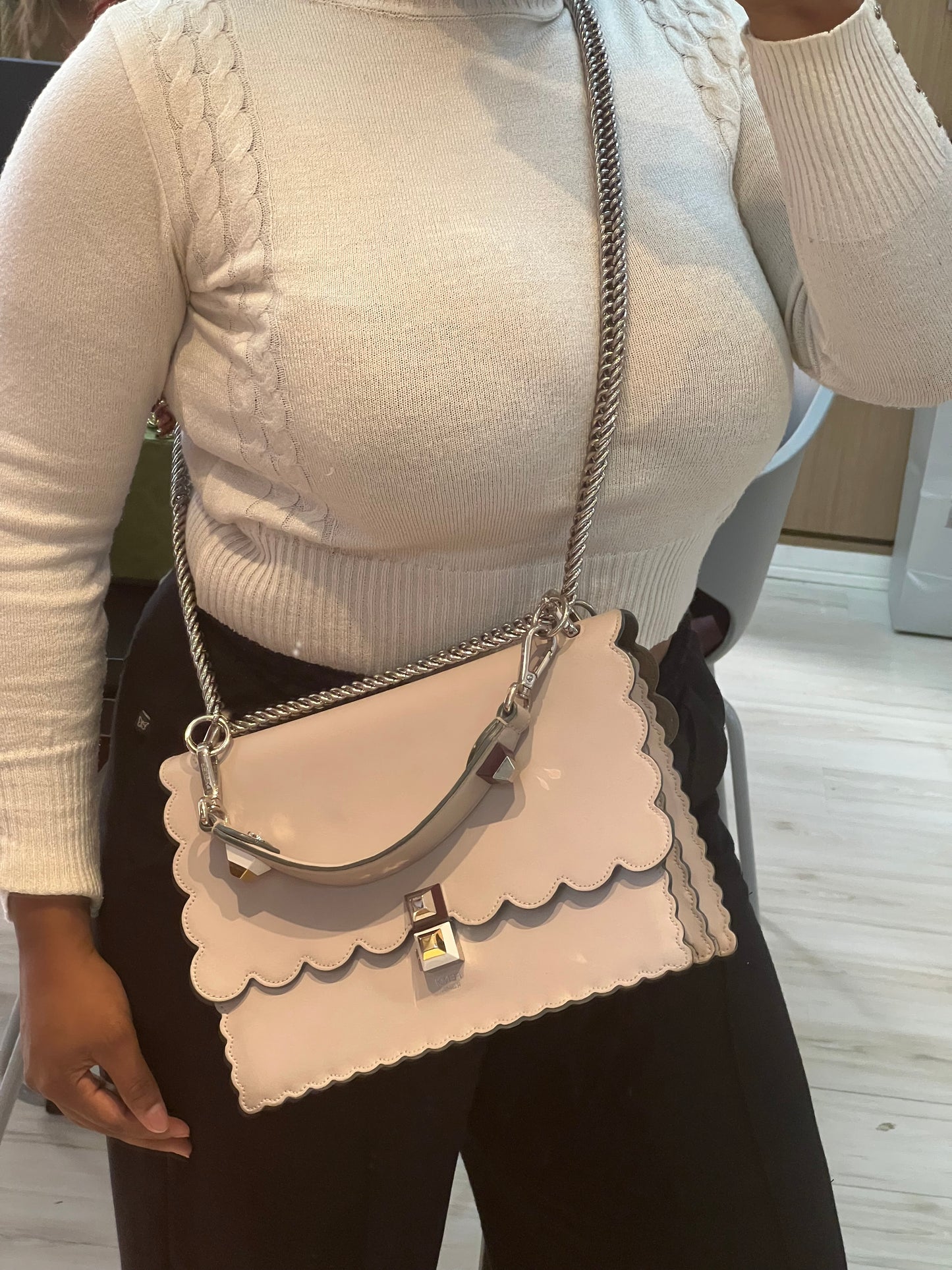 Fendi Kan I Cinza