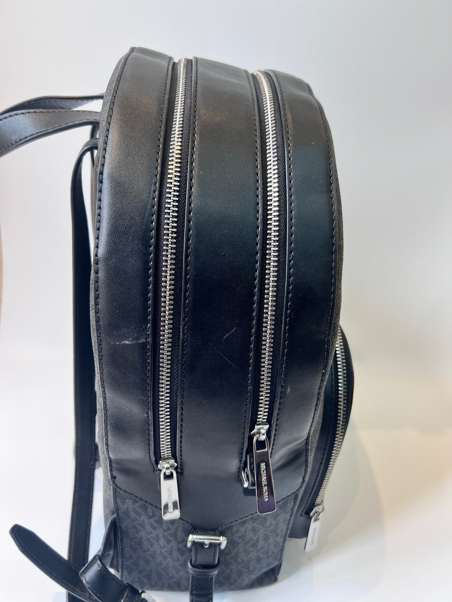 Mochila Michael Kors Monograma