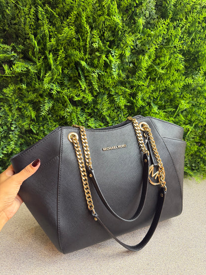 Michael Kors Jet Set Chain Preta