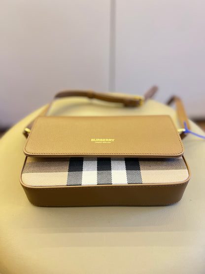 Burberry Hampshire Crossbody