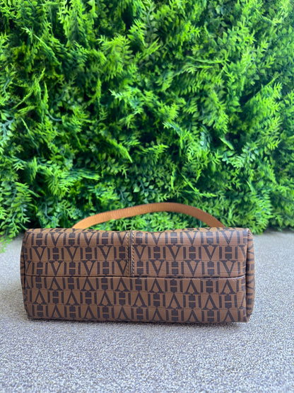 Victor Hugo Pochette Caramelo