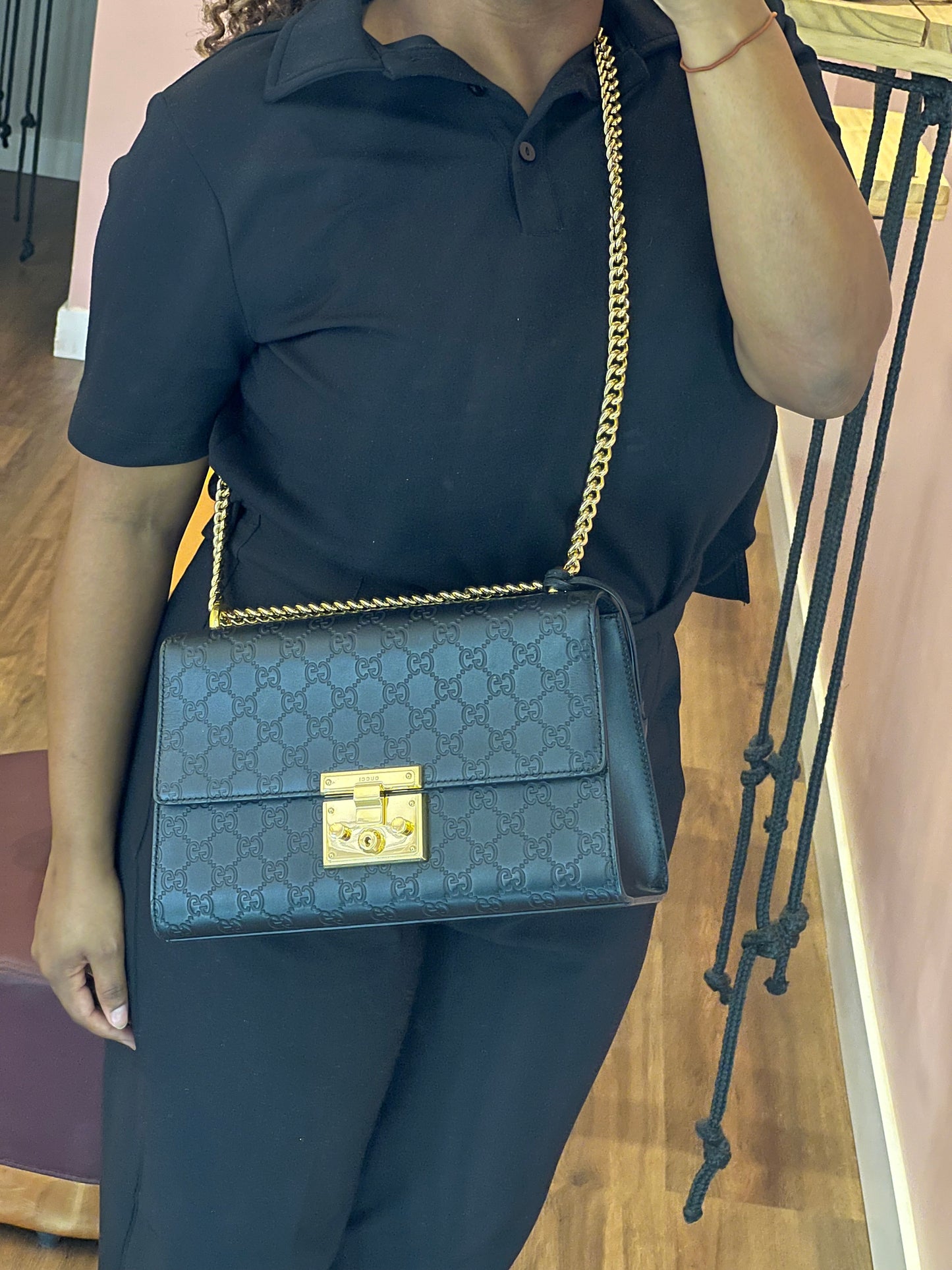Gucci Padlock Preta Media