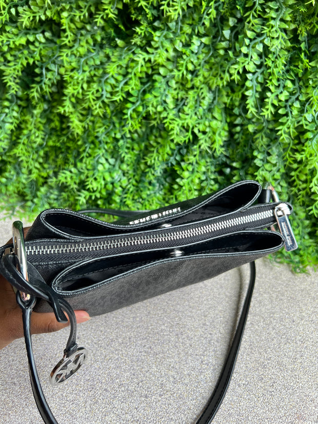 Michael Kors Travel Crossbody