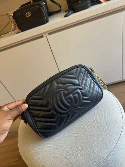 Gucci Marmont Camera bag Preta