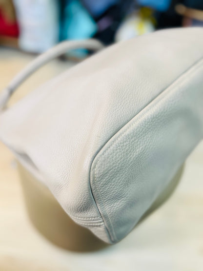 Prada Vitello Daino Cinza