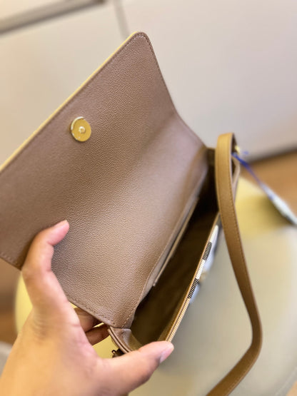Burberry Hampshire Crossbody