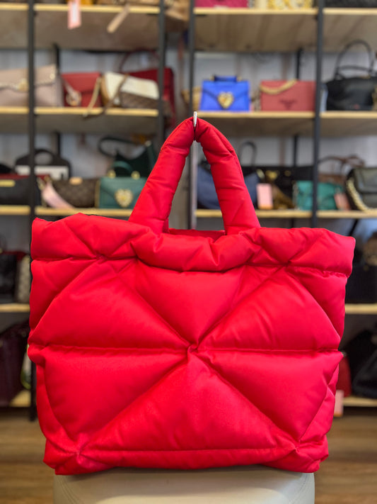 Prada Re-Nylon Padded Vermelha