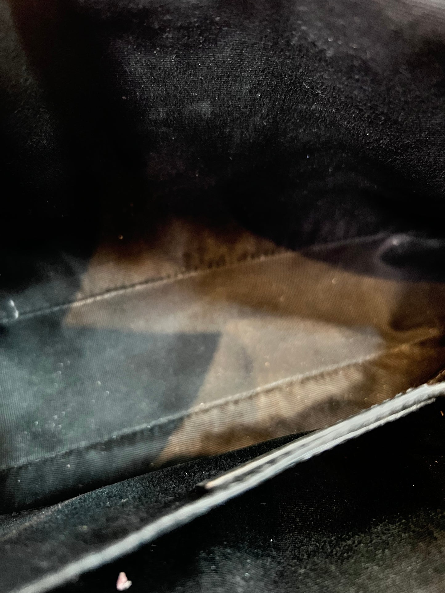 Saint Laurent Lou Lou Câmera Bag