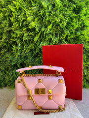 Valentino Garavani Roman Stud Rosa