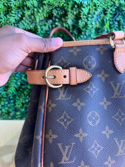 Louis Vuitton Batignolles Monograma