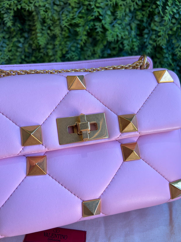 Valentino Garavani Roman Stud Rosa