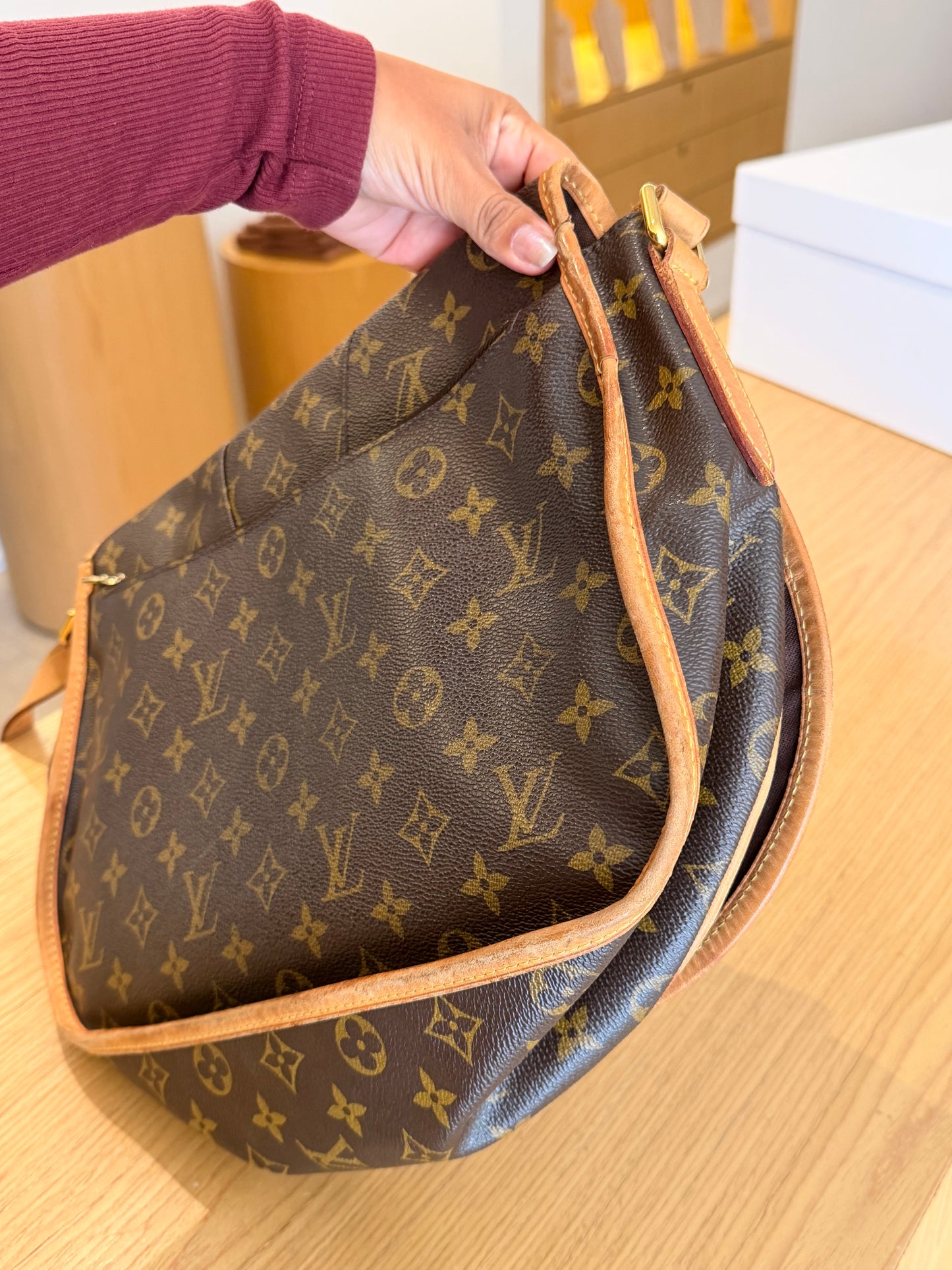 Louis Vuitton Monograma Menilmontant MM